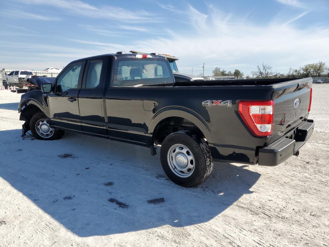 Photo 1 VIN: 1FTFX1E50PKD04329 - FORD F-150 