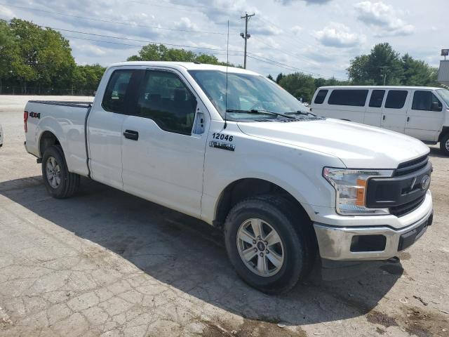 Photo 3 VIN: 1FTFX1E53JFB05923 - FORD F-150 