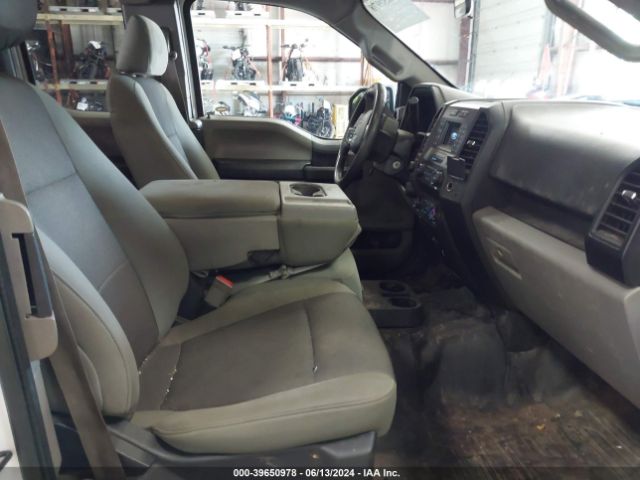 Photo 4 VIN: 1FTFX1E53KKC09045 - FORD F-150 