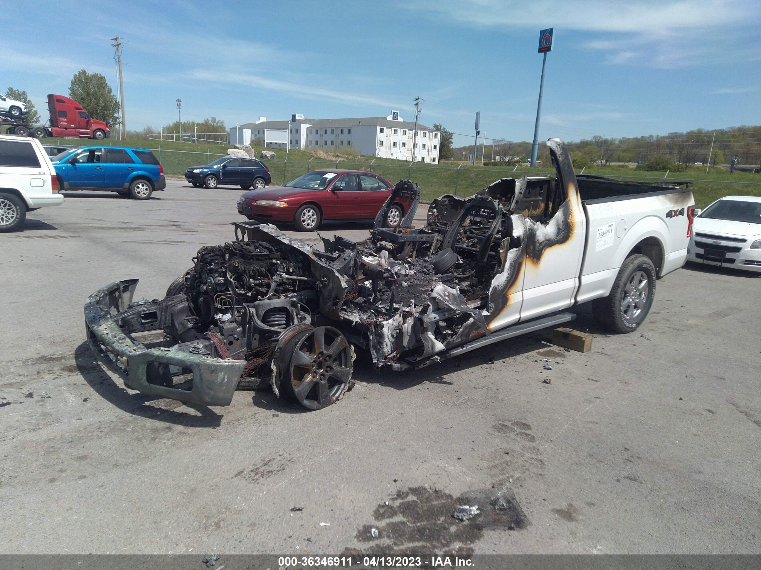 Photo 1 VIN: 1FTFX1E54JKD88758 - FORD F-150 