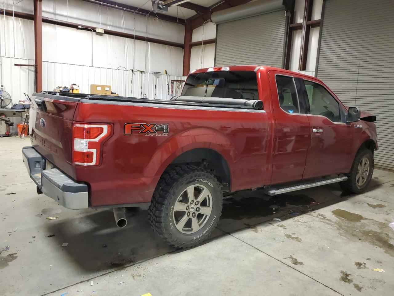 Photo 2 VIN: 1FTFX1E55JKG04925 - FORD F-150 