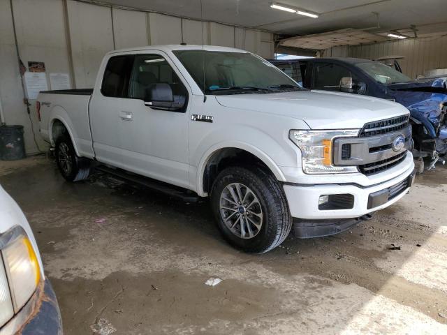 Photo 3 VIN: 1FTFX1E59JFE08995 - FORD F-150 