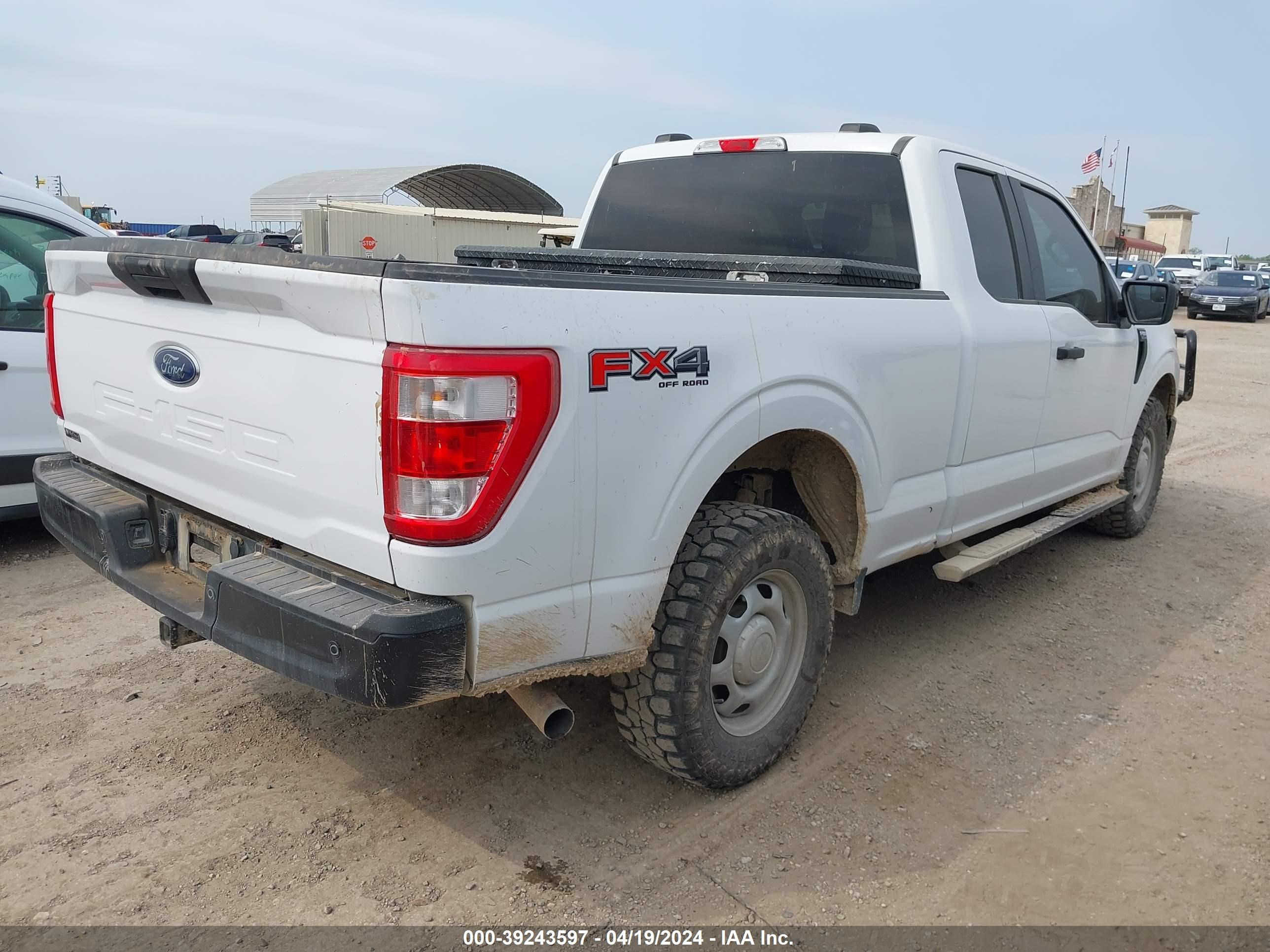 Photo 3 VIN: 1FTFX1E5XMKE07141 - FORD F-150 