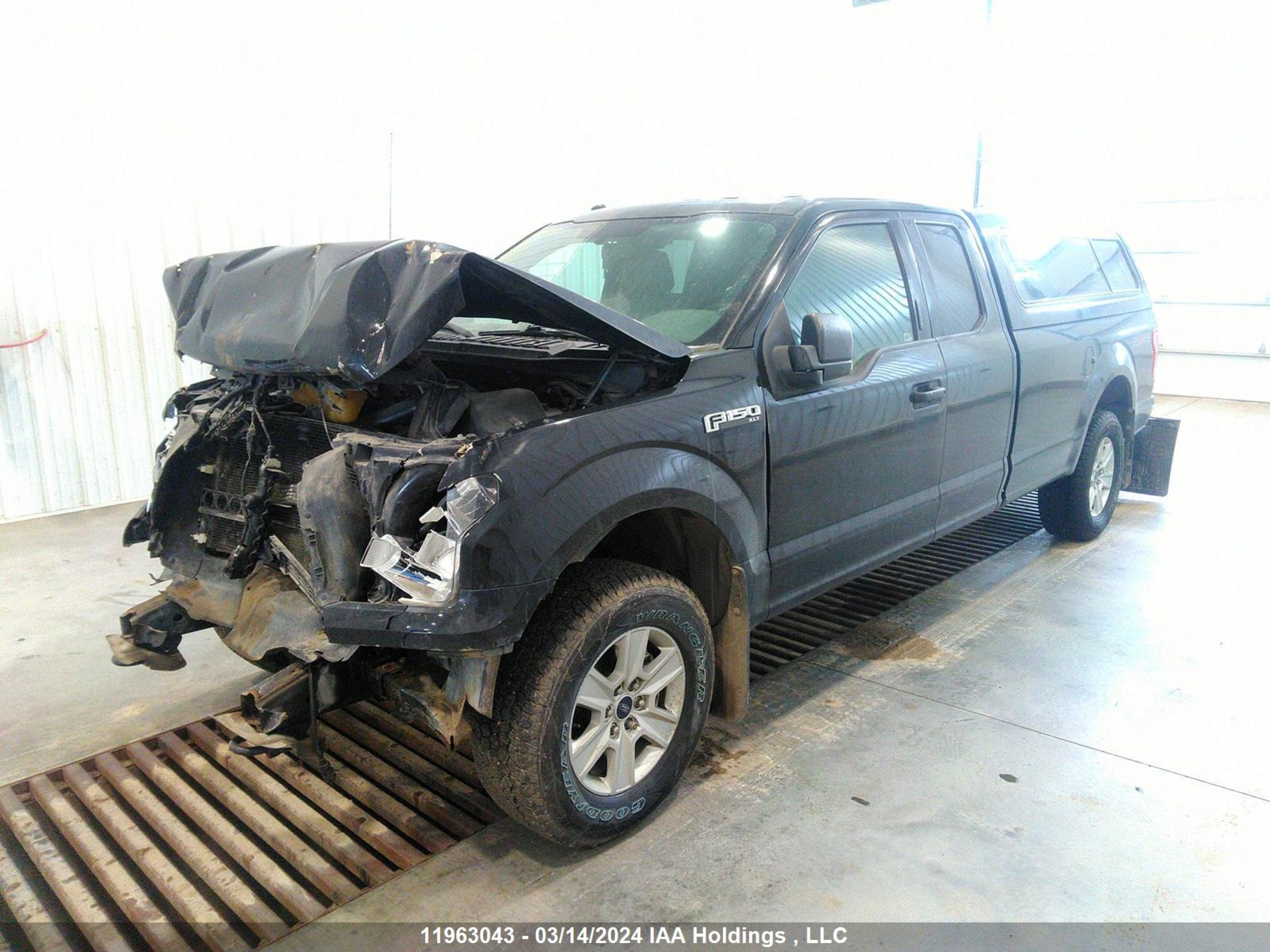 Photo 1 VIN: 1FTFX1EF0HKC56566 - FORD F-150 