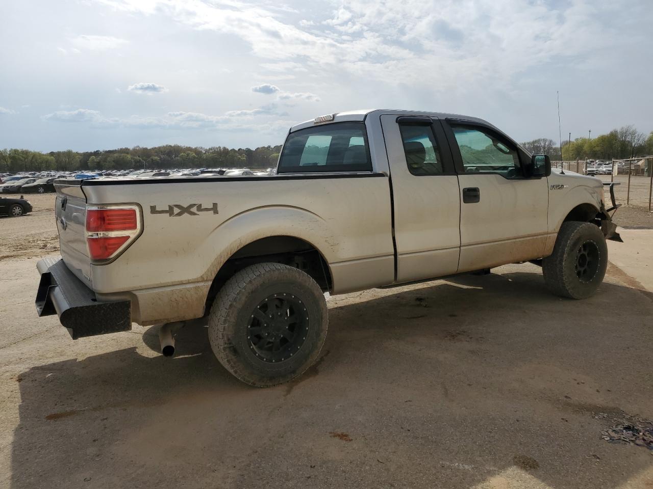 Photo 2 VIN: 1FTFX1EF1EKG25236 - FORD F-150 