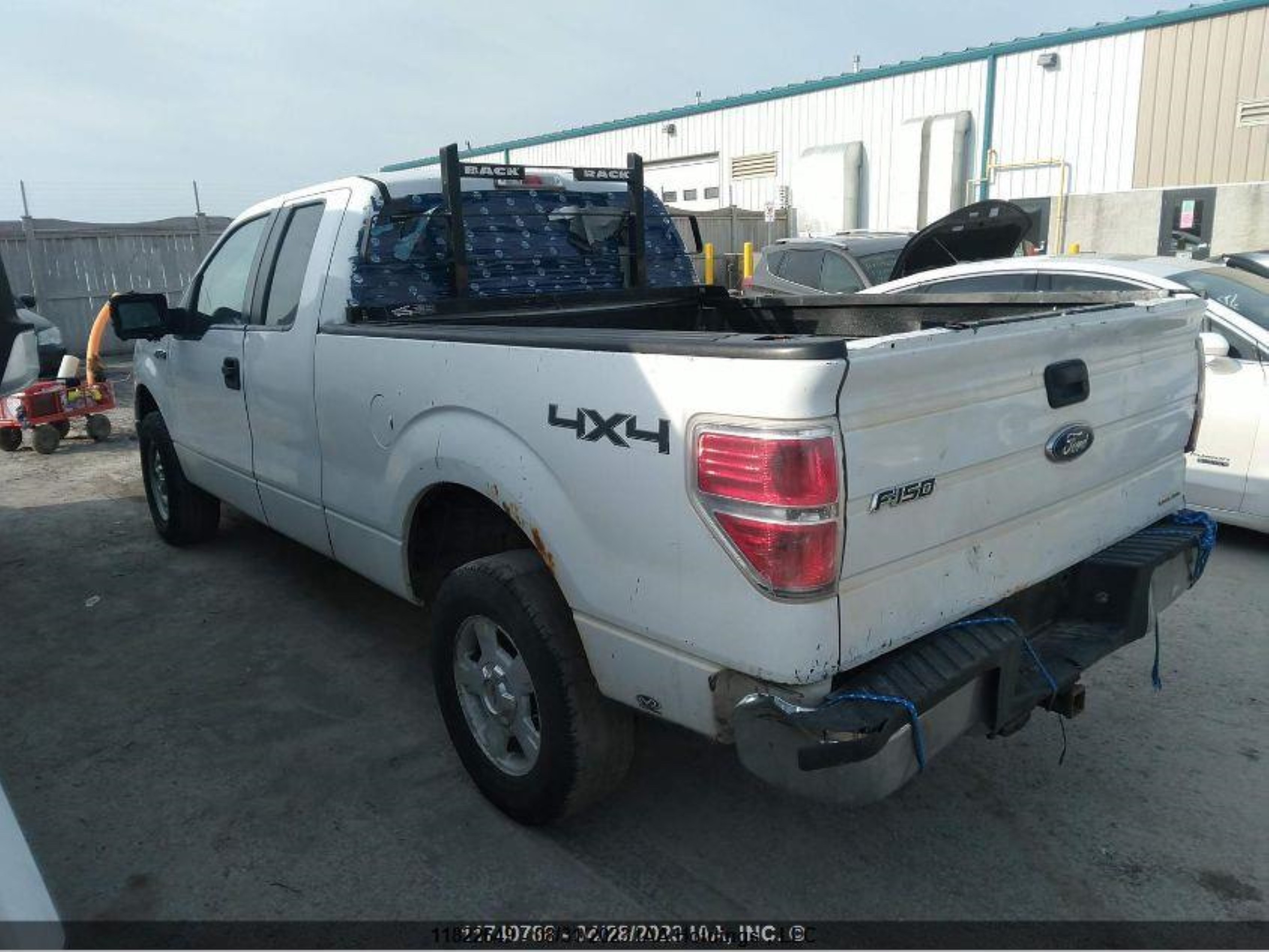 Photo 2 VIN: 1FTFX1EF3DFC07610 - FORD F-150 