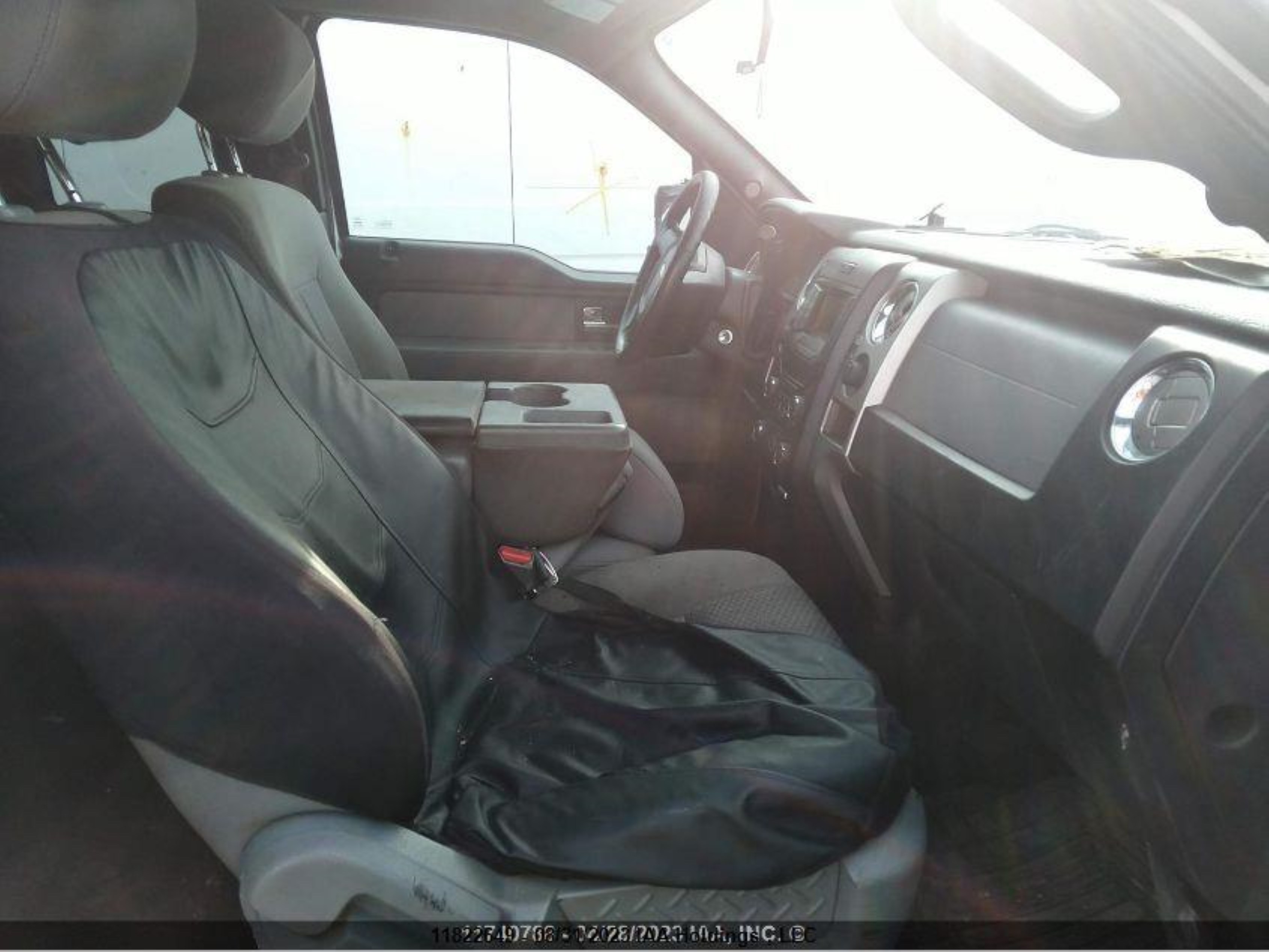 Photo 4 VIN: 1FTFX1EF3DFC07610 - FORD F-150 