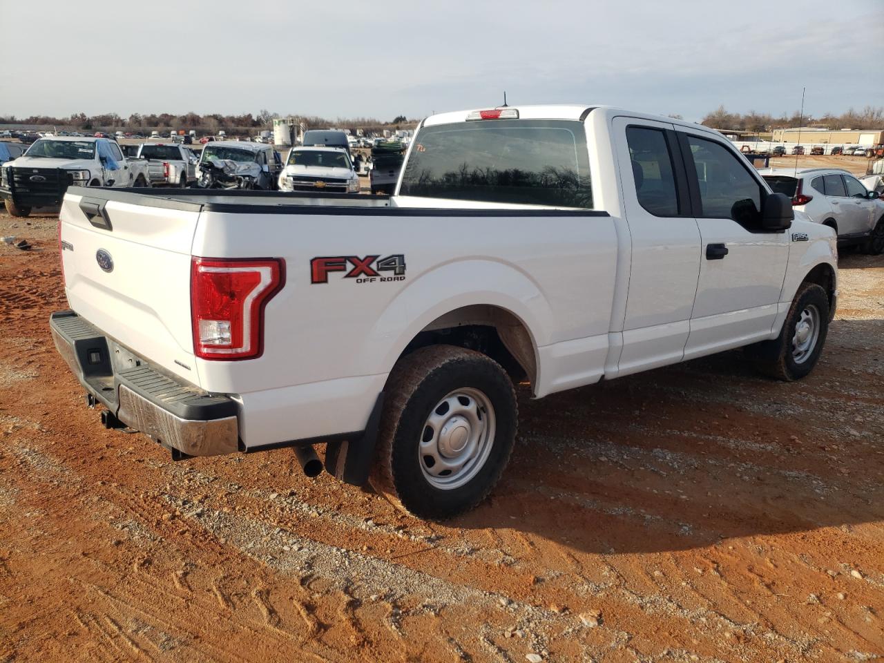 Photo 2 VIN: 1FTFX1EF4FFA15325 - FORD F-150 