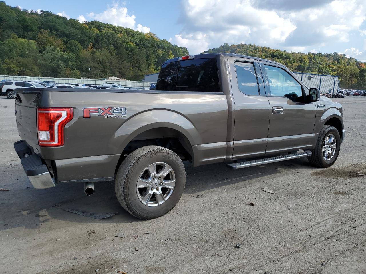 Photo 2 VIN: 1FTFX1EF4FFC89270 - FORD F-150 