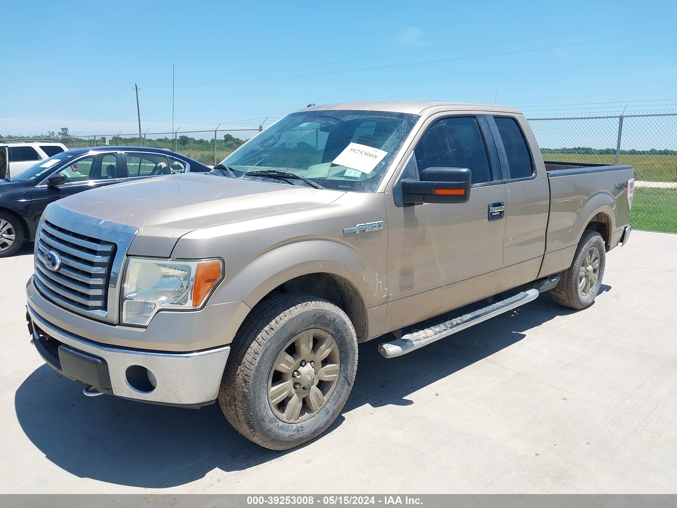 Photo 1 VIN: 1FTFX1EF6BKD25915 - FORD F-150 