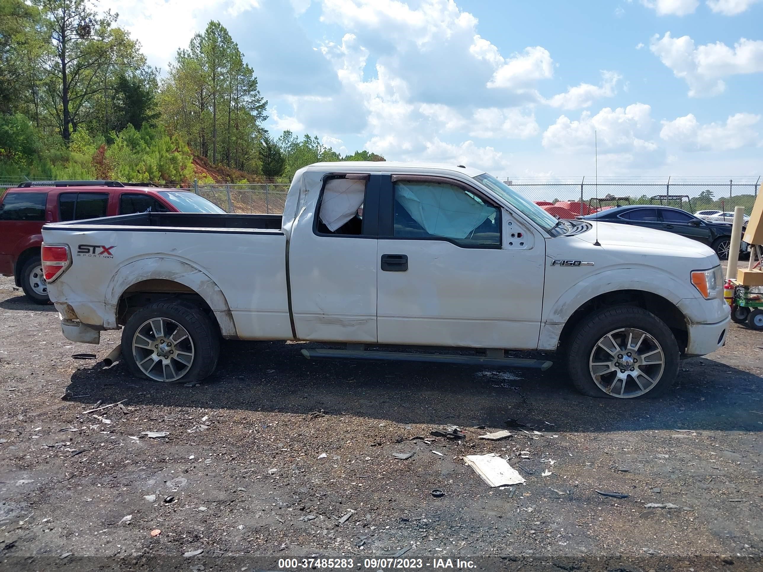 Photo 12 VIN: 1FTFX1EF7EKE42648 - FORD F-150 