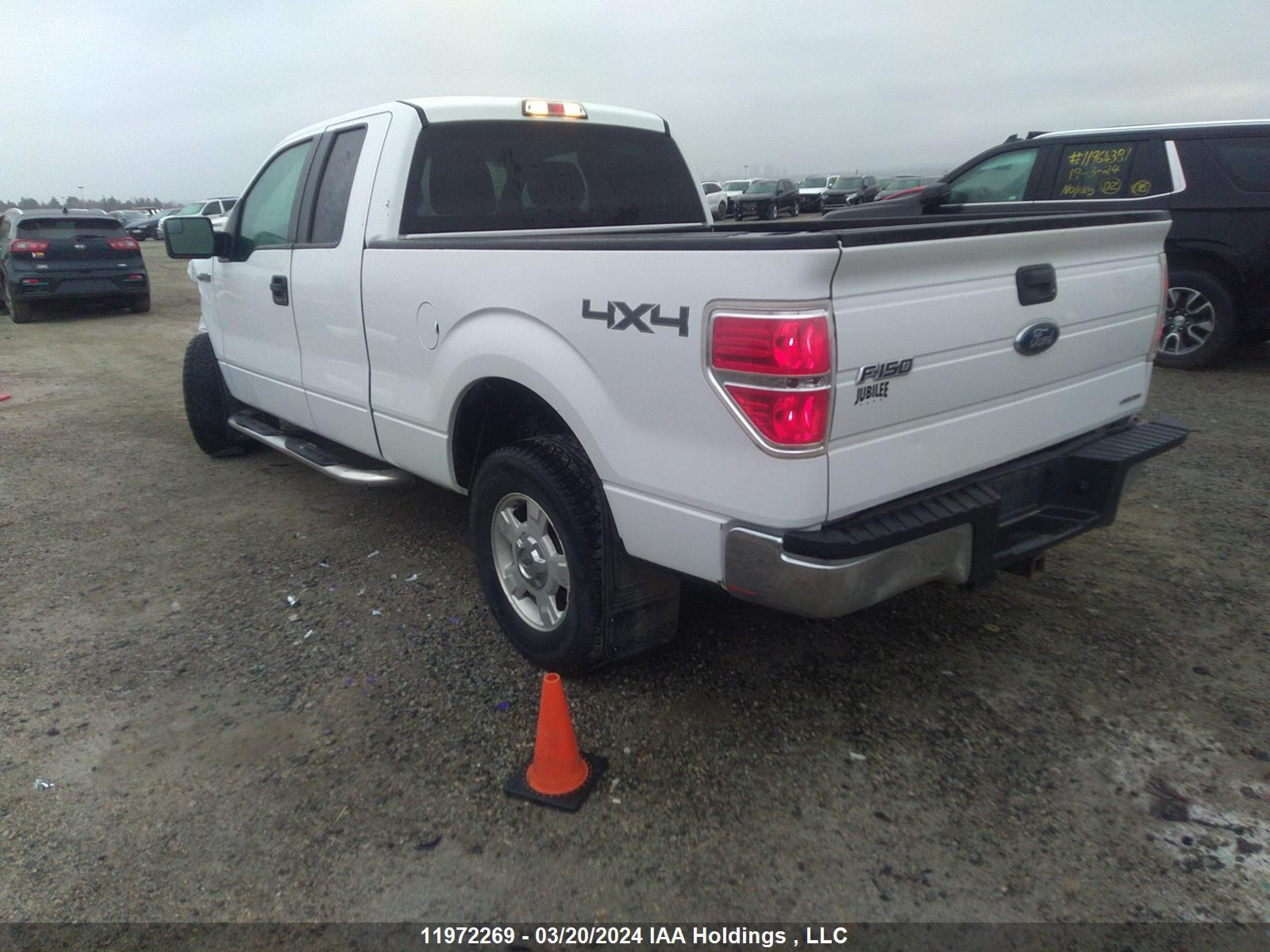 Photo 2 VIN: 1FTFX1EF9DFC59694 - FORD F-150 