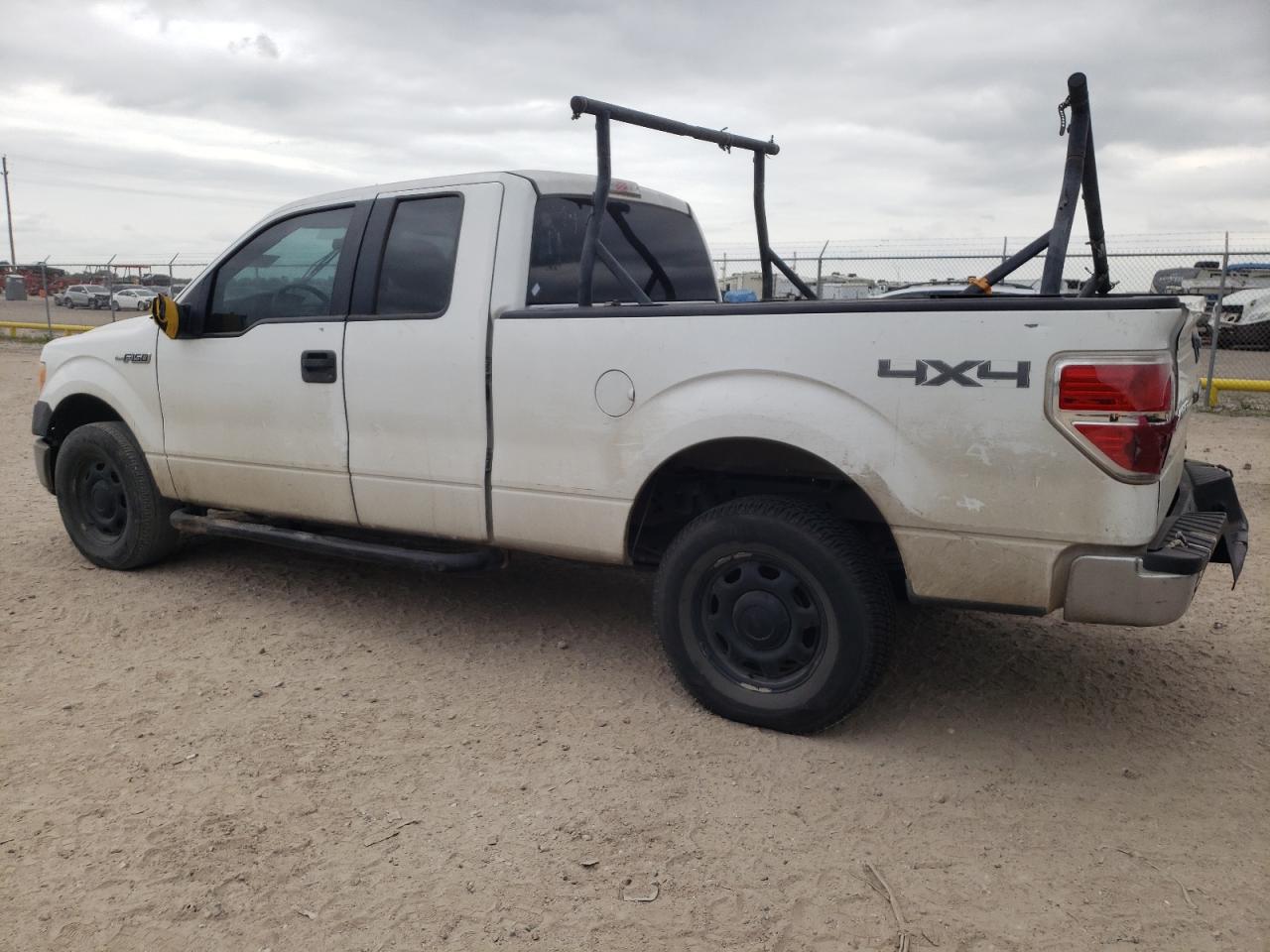 Photo 1 VIN: 1FTFX1EF9DKD46776 - FORD F-150 