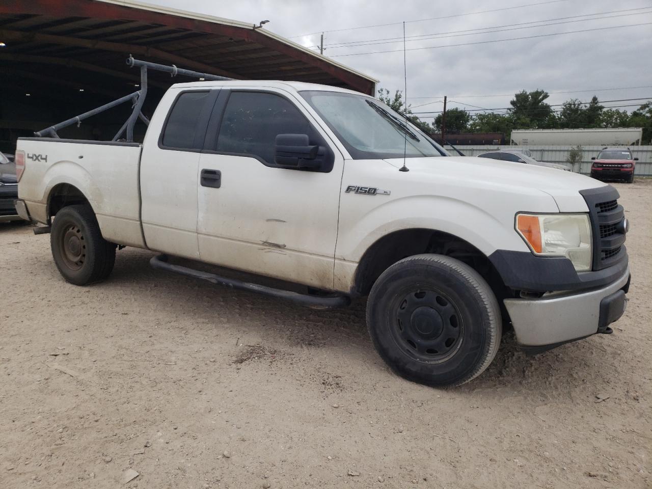 Photo 3 VIN: 1FTFX1EF9DKD46776 - FORD F-150 