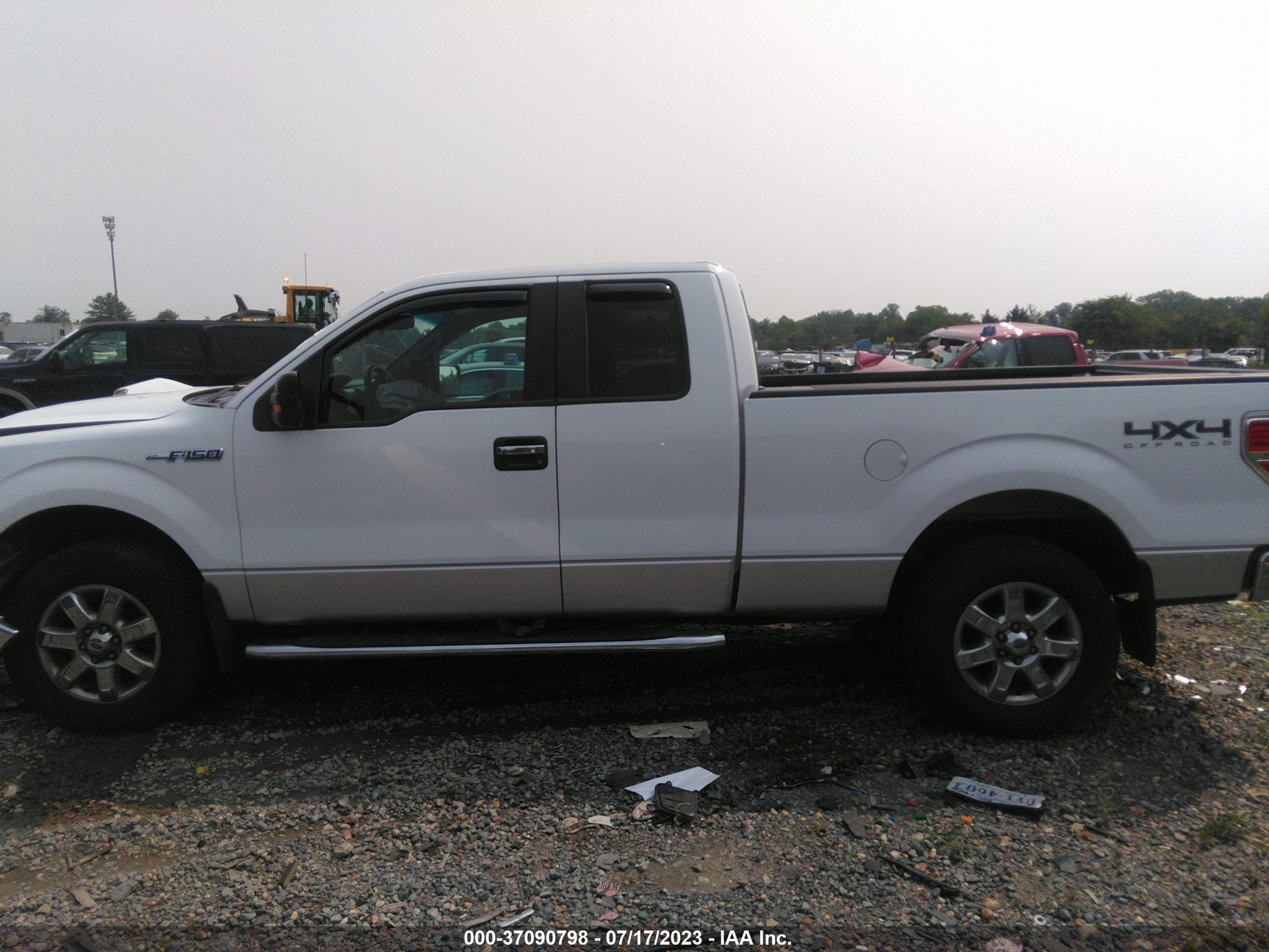 Photo 13 VIN: 1FTFX1EFXEKF33512 - FORD F-150 