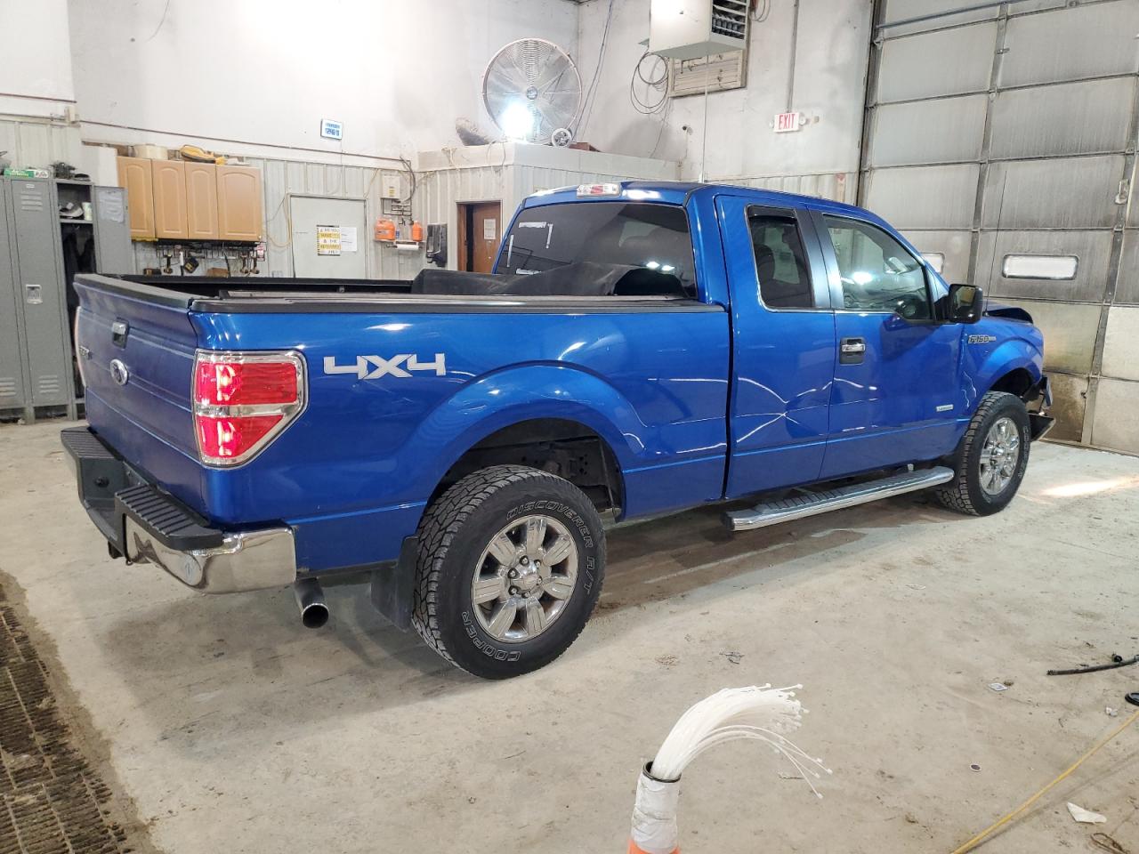 Photo 2 VIN: 1FTFX1ET4BFC56804 - FORD F-150 