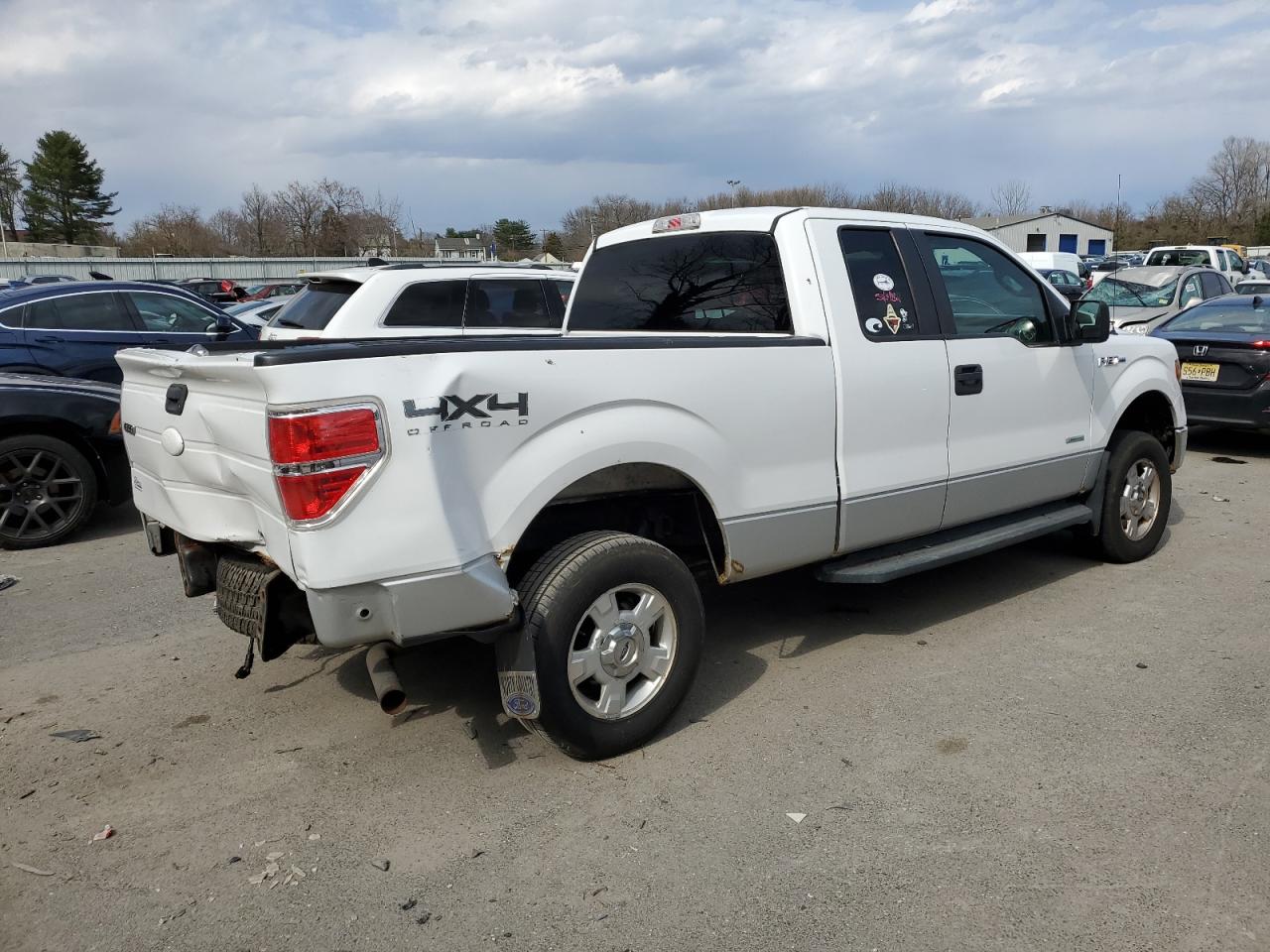 Photo 2 VIN: 1FTFX1ET6BFC24856 - FORD F-150 