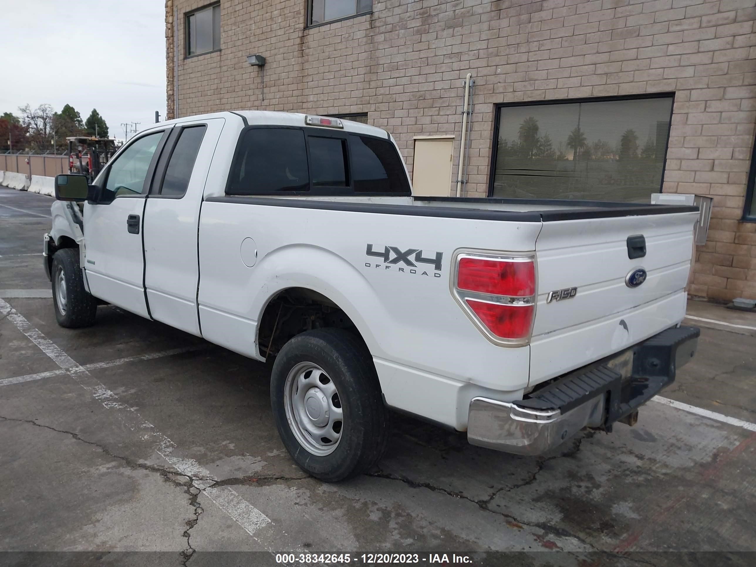 Photo 2 VIN: 1FTFX1ET7CKD69929 - FORD F-150 