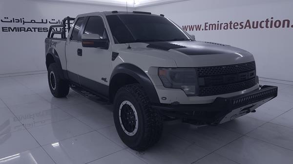 Photo 9 VIN: 1FTFX1R68DFB63081 - FORD F 150 RAPTOR 