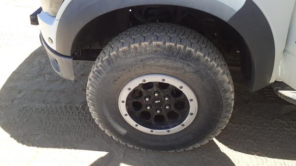 Photo 31 VIN: 1FTFX1R69DFC15995 - FORD F 150 RAPTOR 