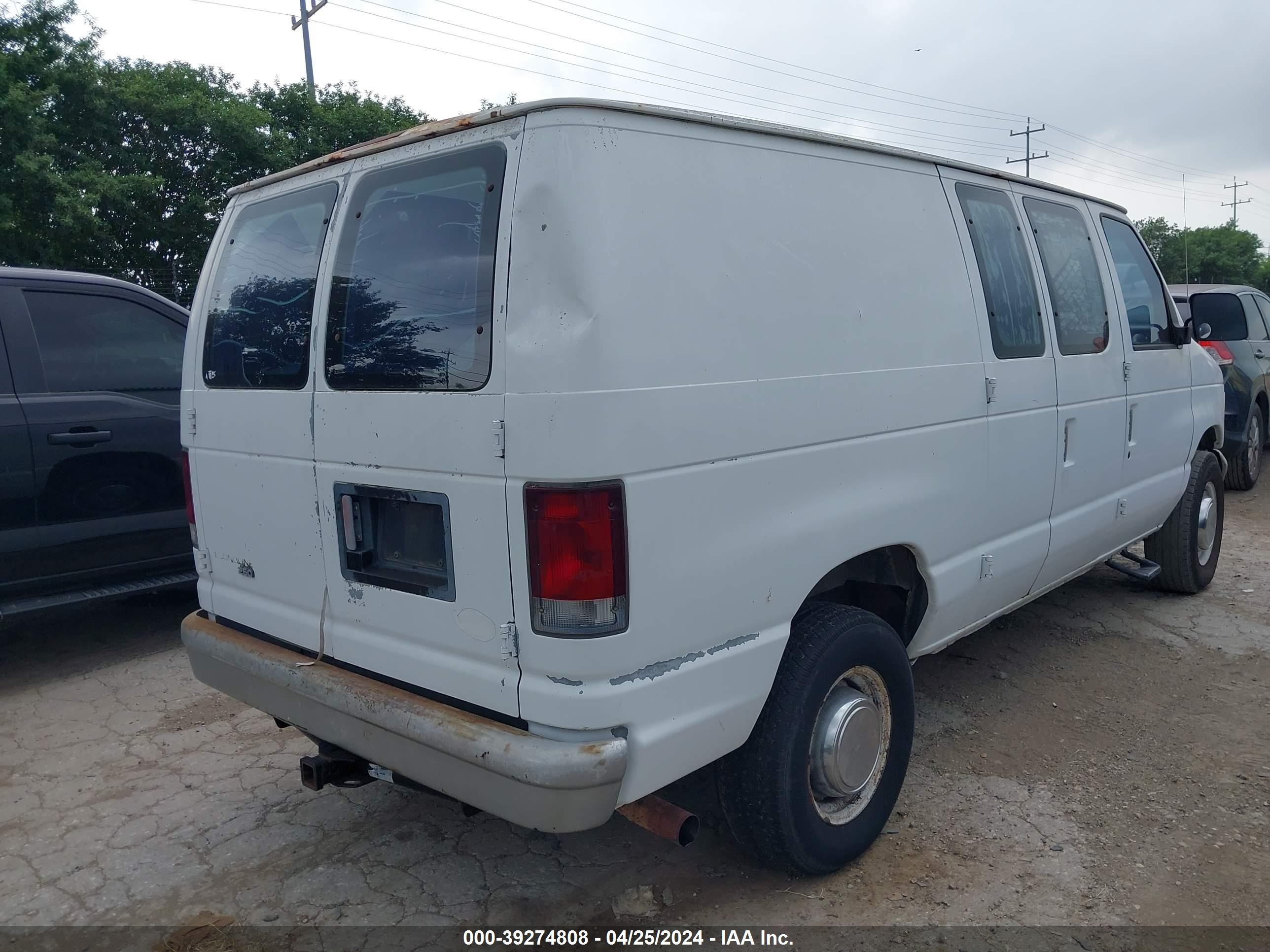 Photo 5 VIN: 1FTHE24HXSHB81581 - FORD ECONOLINE 