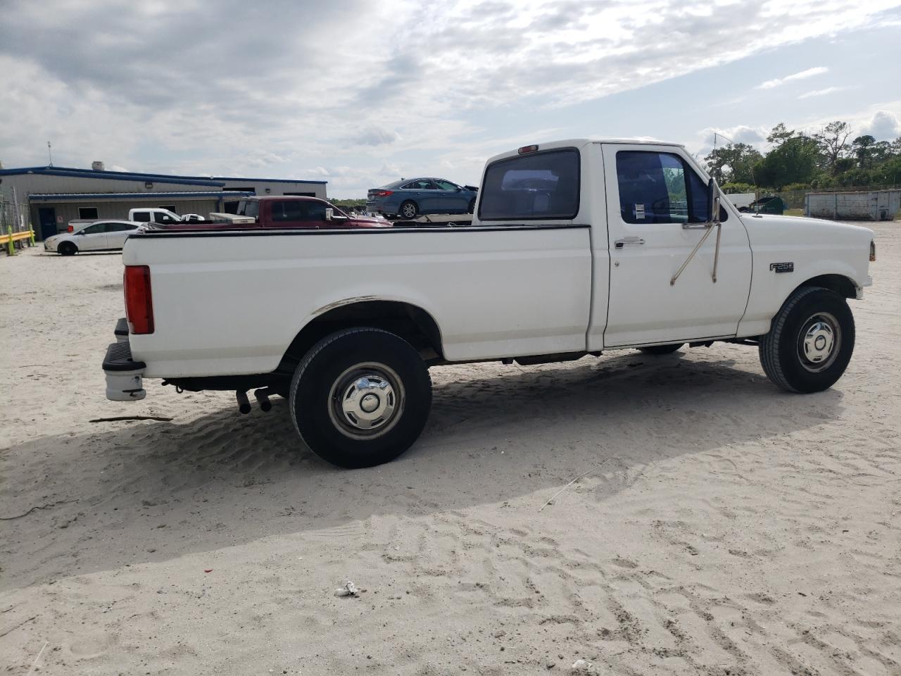 Photo 2 VIN: 1FTHF25H5SNA92109 - FORD F250 