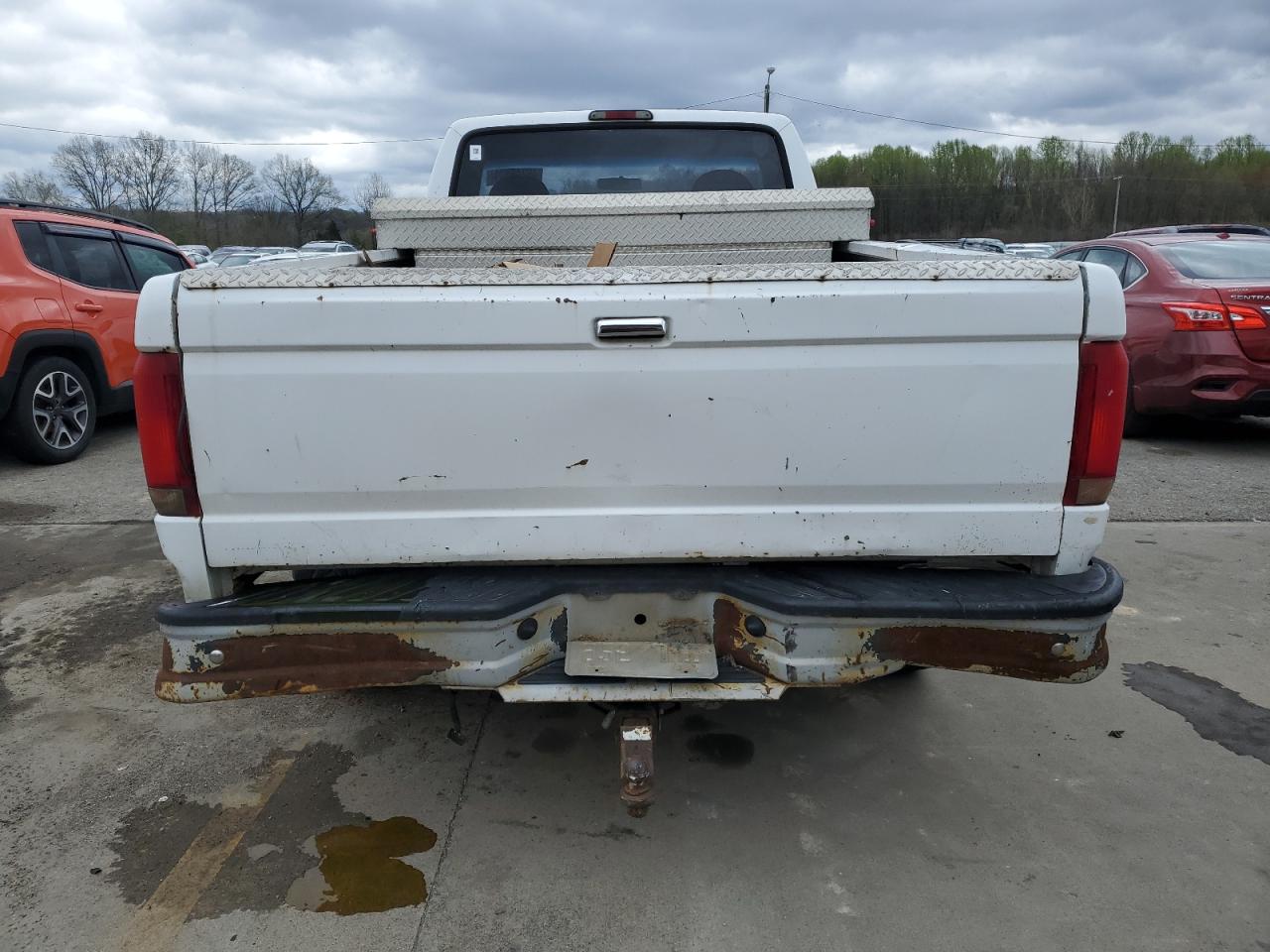 Photo 5 VIN: 1FTHF26F8VEC17590 - FORD F250 