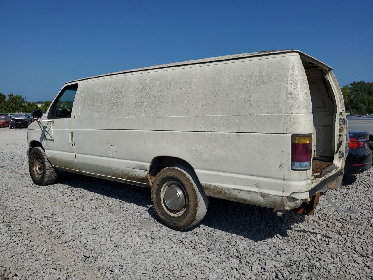 Photo 1 VIN: 1FTHS24H1PHB04713 - FORD ECONOLINE 