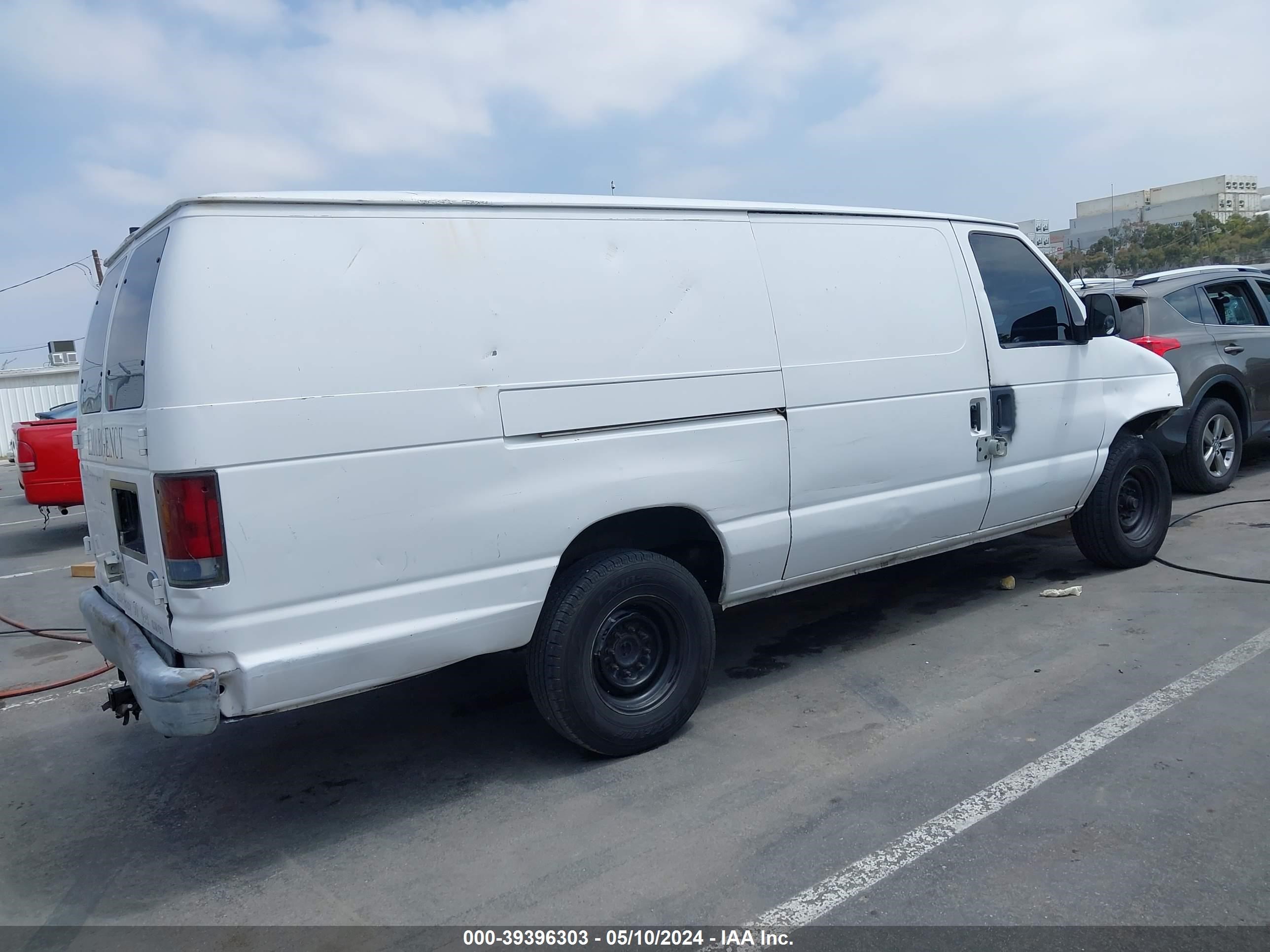 Photo 3 VIN: 1FTHS24H1THA15282 - FORD ECONOLINE 