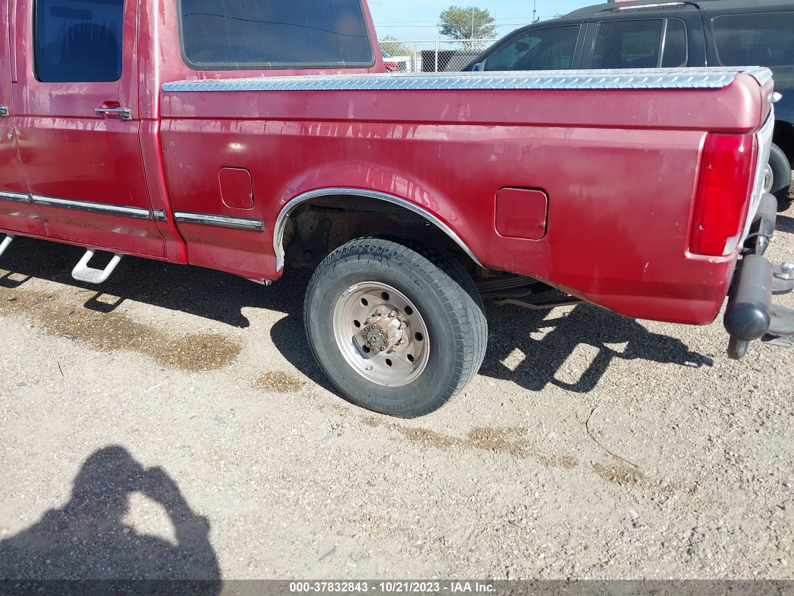 Photo 5 VIN: 1FTHW25F4TEA16252 - FORD F250 