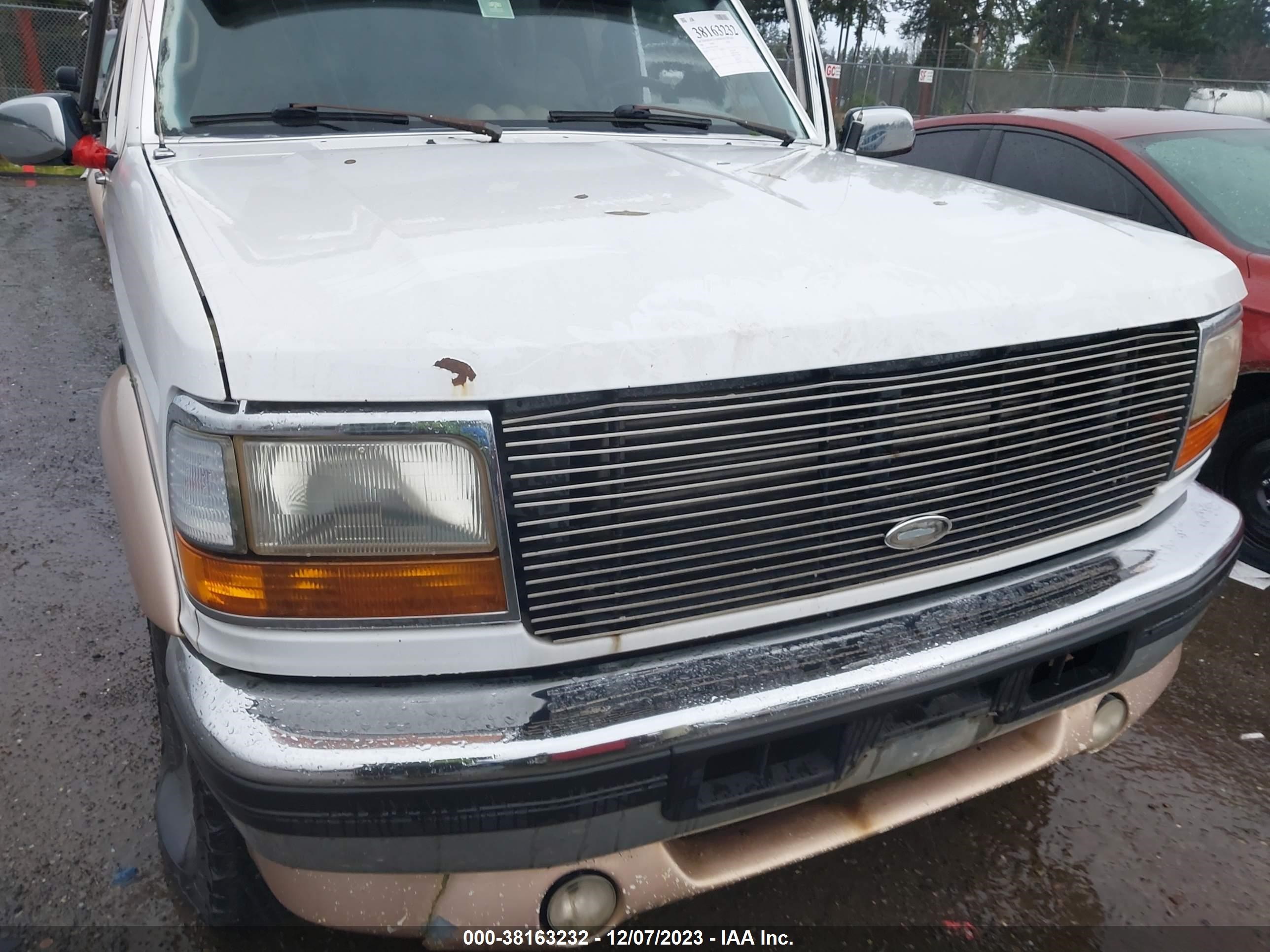 Photo 5 VIN: 1FTHX25F0TEA59385 - FORD F250 