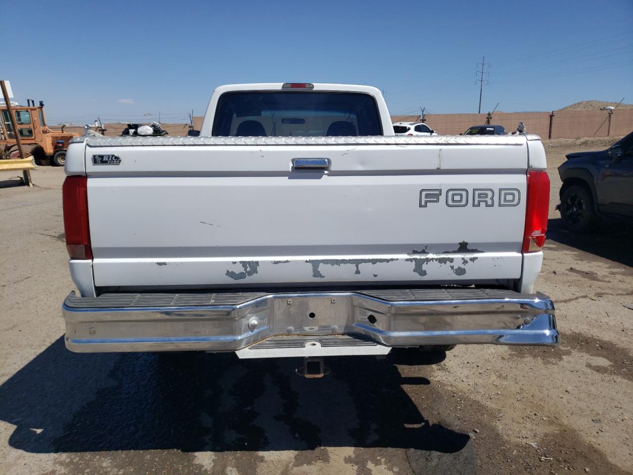 Photo 5 VIN: 1FTHX25F2SEA83329 - FORD F250 