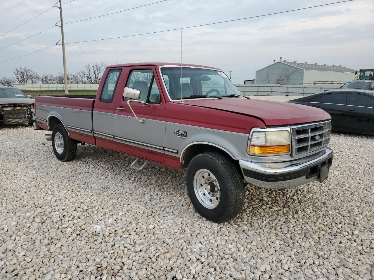 Photo 3 VIN: 1FTHX25F3SKB83943 - FORD F250 