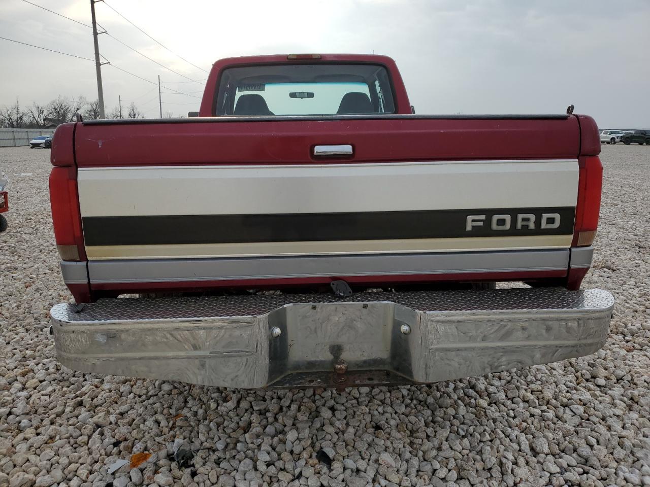 Photo 5 VIN: 1FTHX25F3SKB83943 - FORD F250 