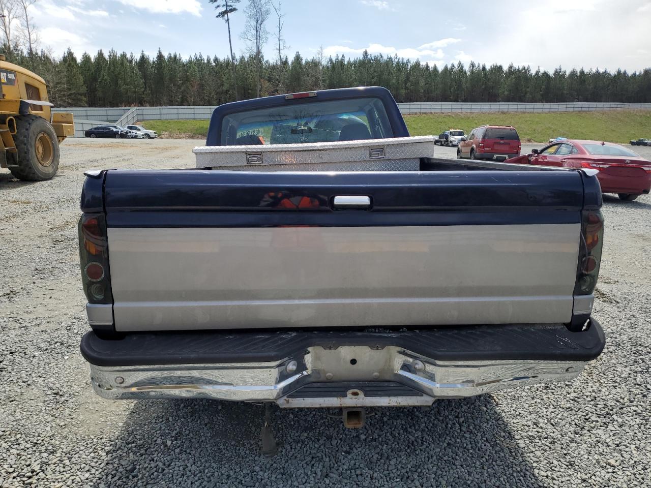 Photo 5 VIN: 1FTHX25F8SKB73151 - FORD F250 