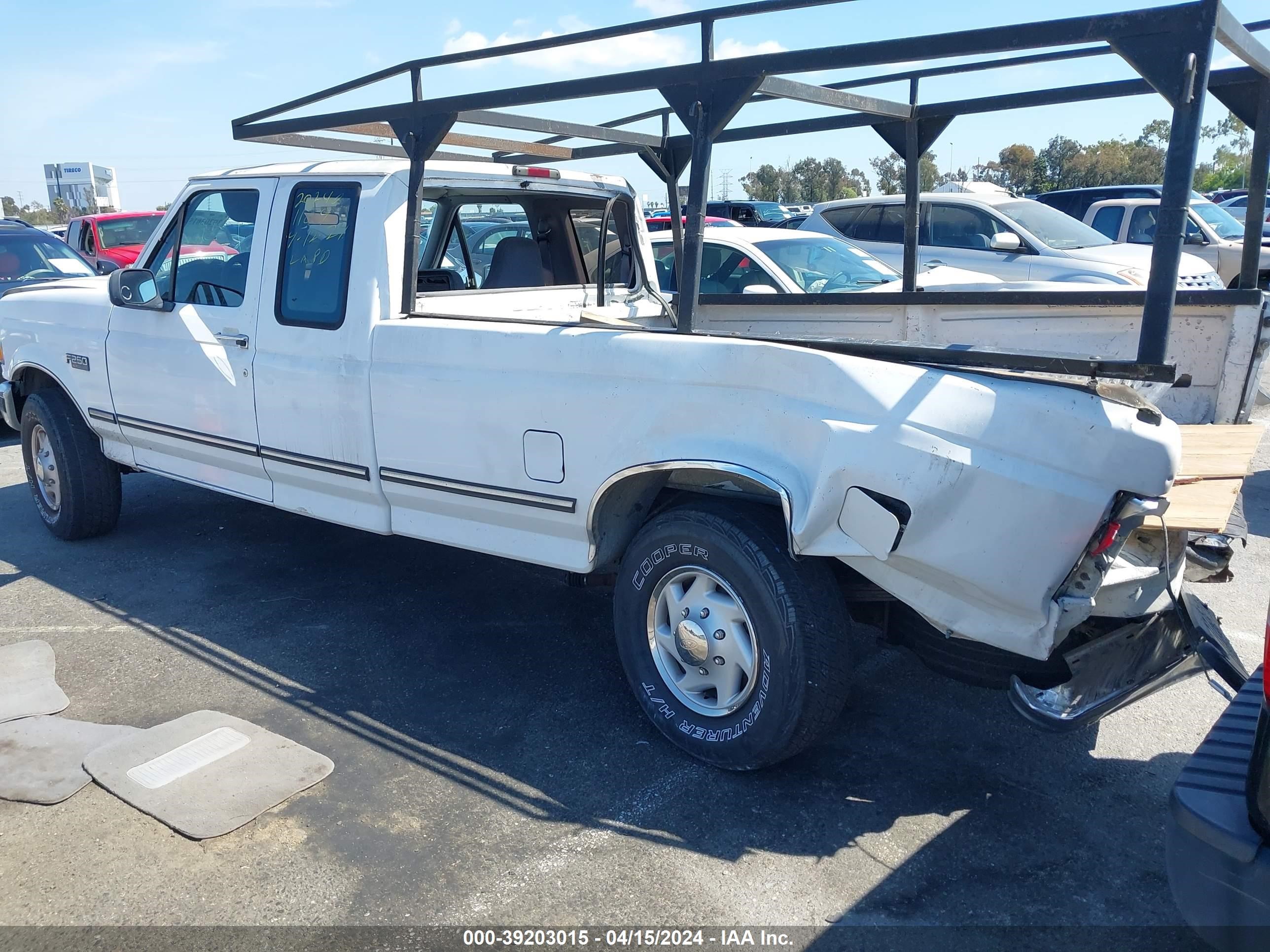 Photo 2 VIN: 1FTHX25G8TEA28880 - FORD F250 