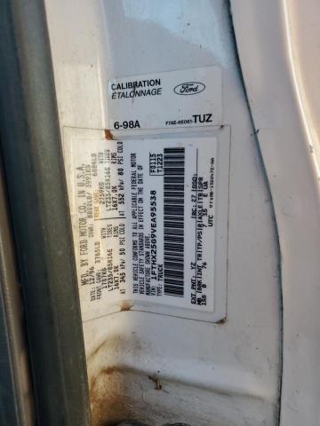 Photo 11 VIN: 1FTHX25G9VEA95538 - FORD F250 