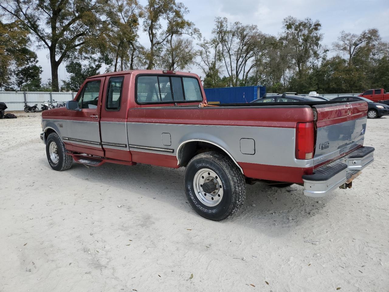 Photo 1 VIN: 1FTHX25HXVEB70403 - FORD F250 