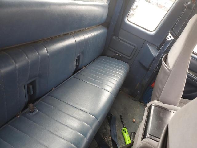 Photo 9 VIN: 1FTHX26F6SKB52006 - FORD F250 