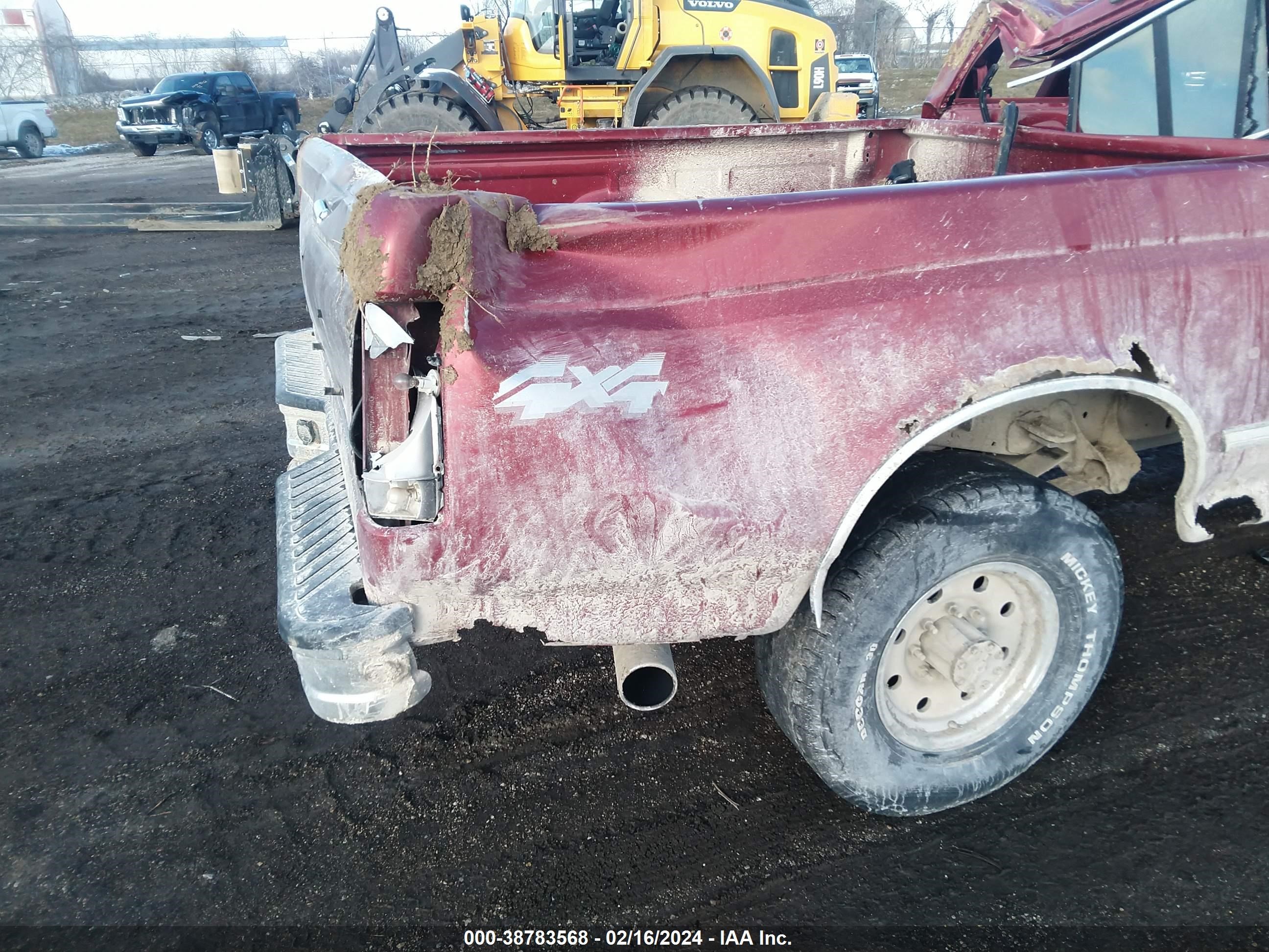 Photo 11 VIN: 1FTHX26F7VEC54109 - FORD F250 