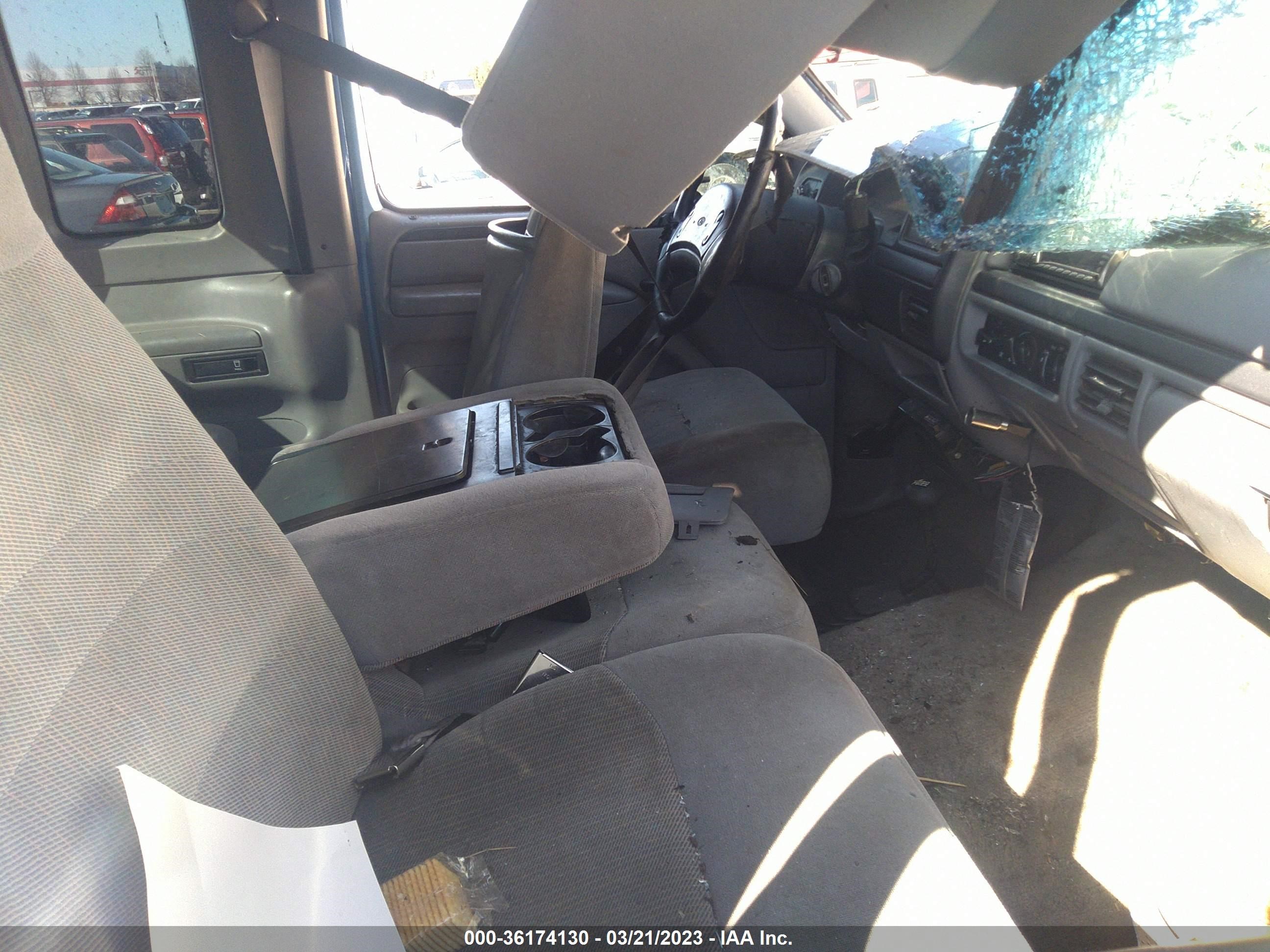 Photo 4 VIN: 1FTHX26F9TEB54980 - FORD F250 