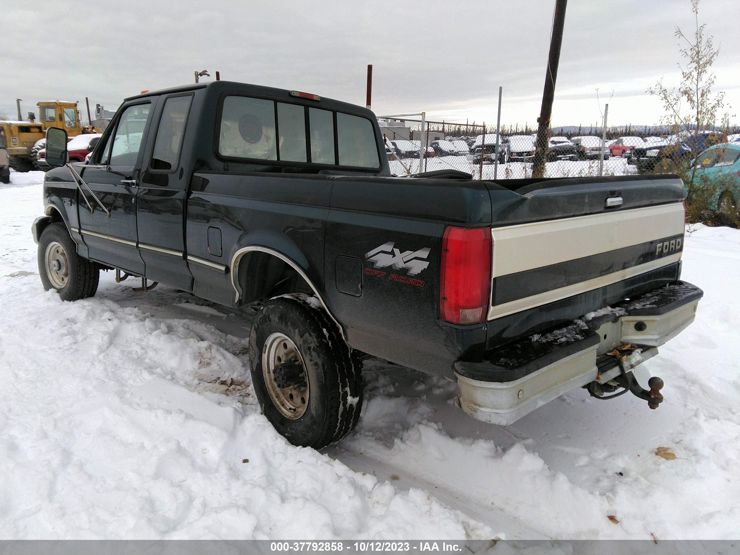 Photo 2 VIN: 1FTHX26G2TEB77252 - FORD F250 