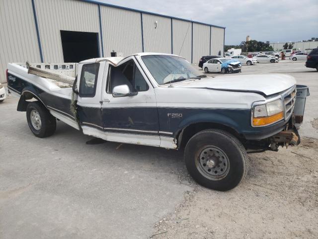 Photo 3 VIN: 1FTHX26G3SKC17015 - FORD F250 