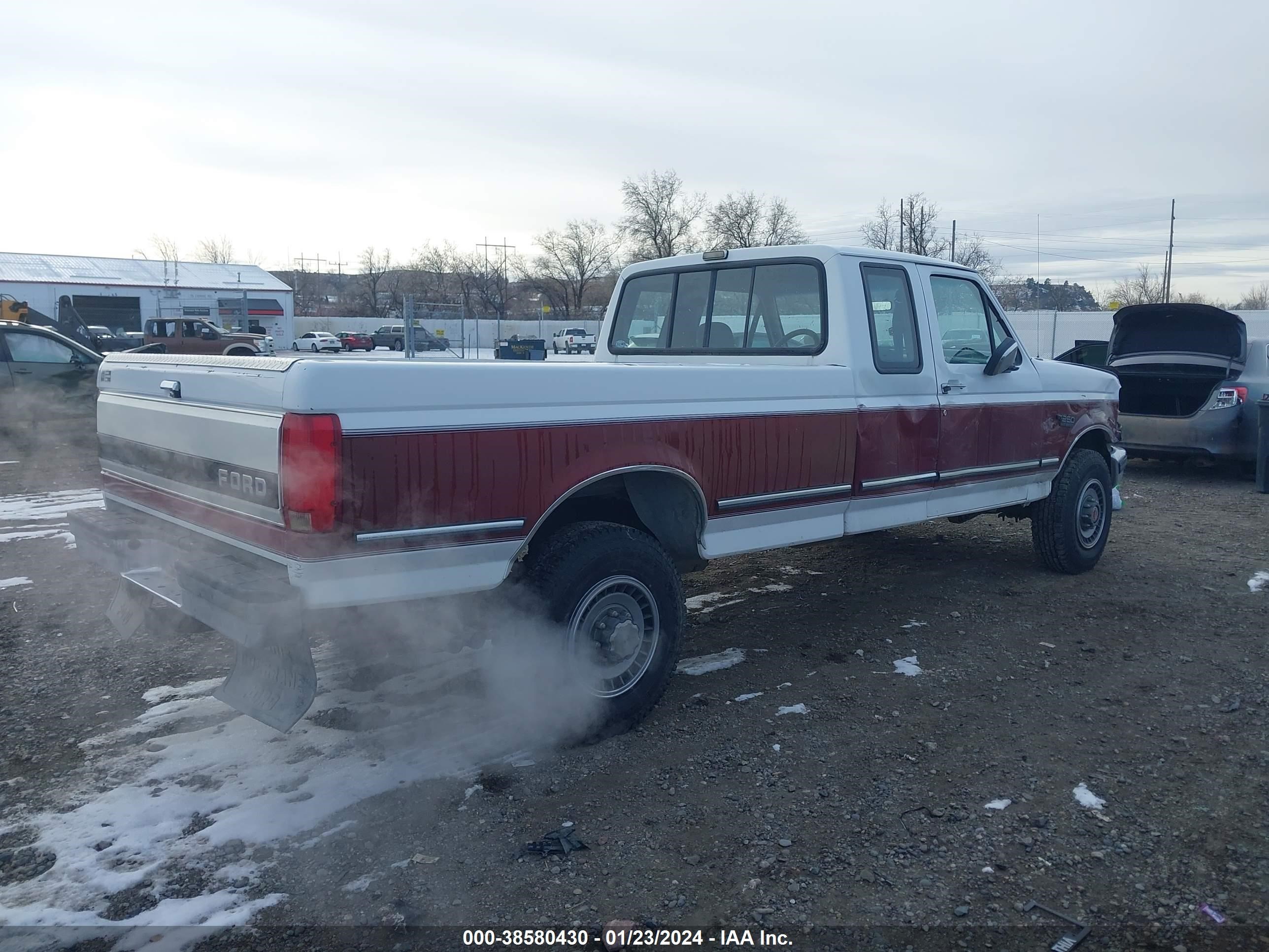 Photo 3 VIN: 1FTHX26G6PKB23797 - FORD F250 