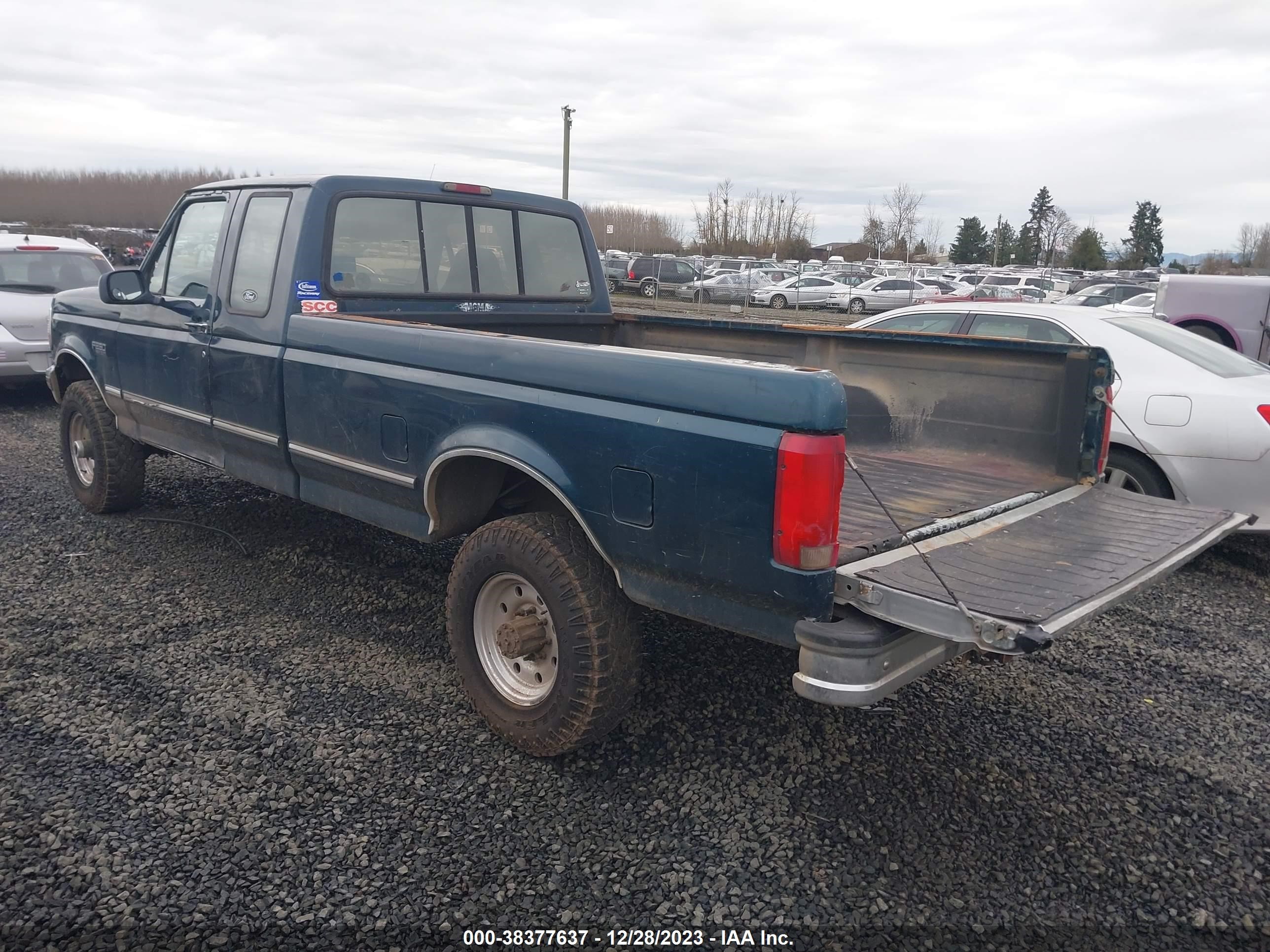 Photo 2 VIN: 1FTHX26G8VEB12697 - FORD F250 