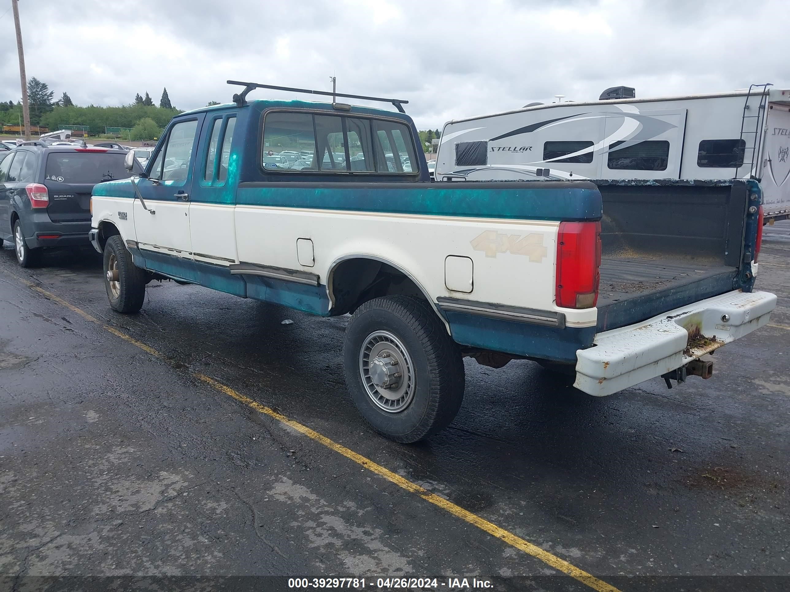 Photo 2 VIN: 1FTHX26H1MKB14042 - FORD F250 