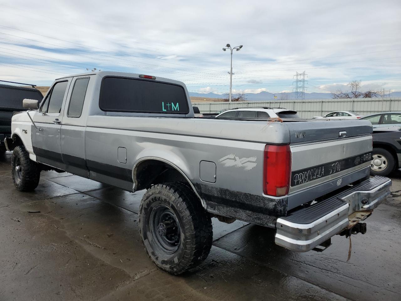 Photo 1 VIN: 1FTHX26H2RKB55917 - FORD F250 