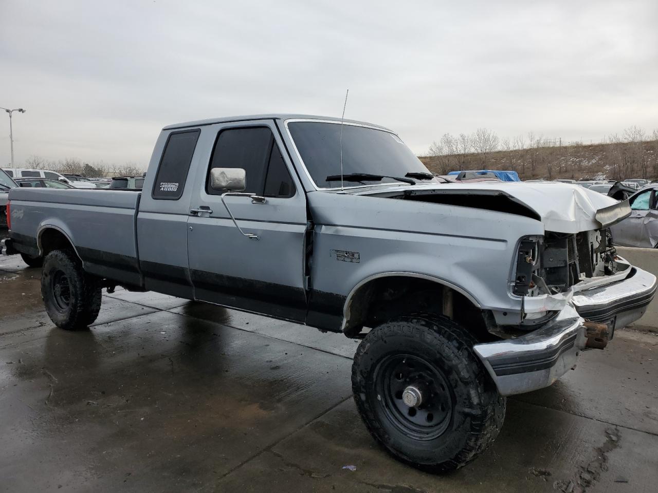 Photo 3 VIN: 1FTHX26H2RKB55917 - FORD F250 