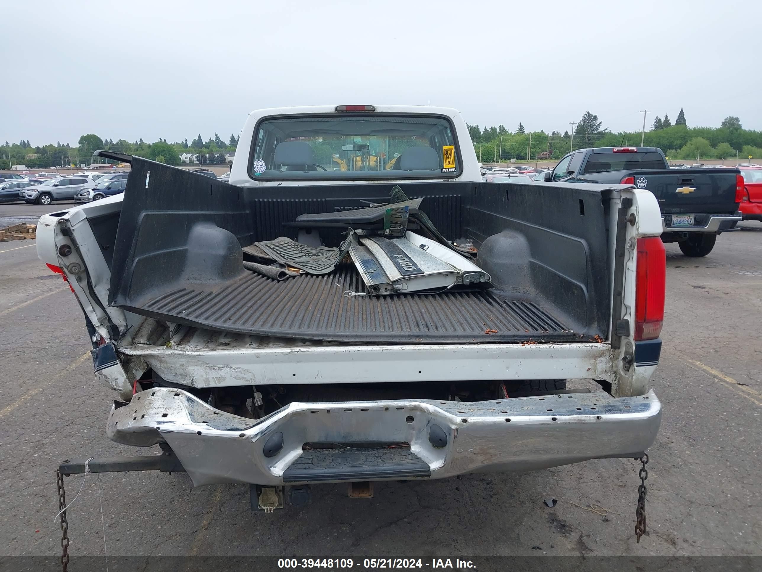 Photo 16 VIN: 1FTJW35F2SEA47117 - FORD F350 