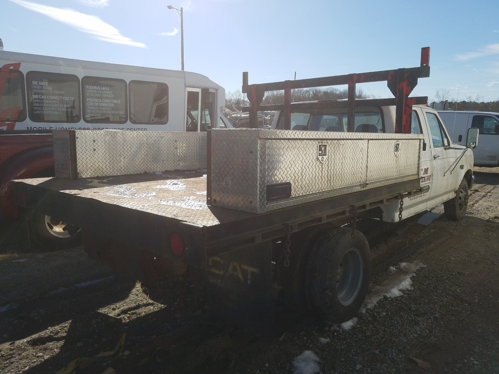 Photo 3 VIN: 1FTJW35F8SEA51222 - FORD F350 